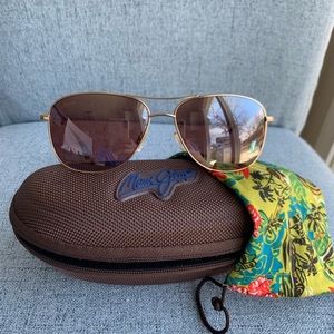 Maui Jim sunglass Cliffhouse style